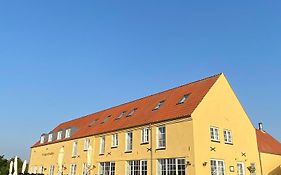 Gammel Løgten Strandkro